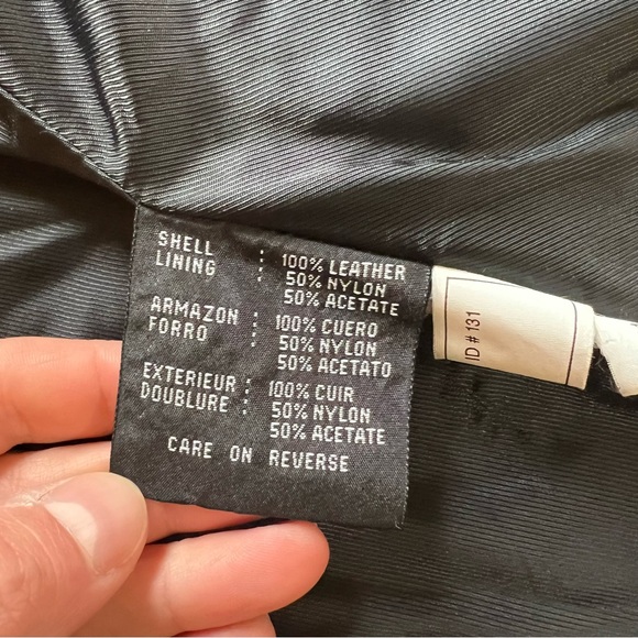 Women’s Small Leather Jacket - Picture 5 of 9